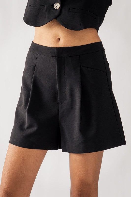 Basic High Waist Pleated Shorts